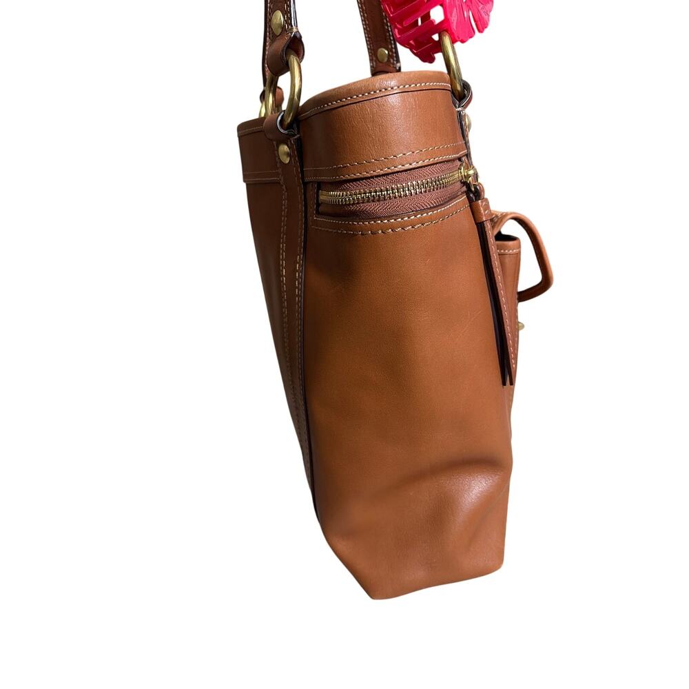 Coach Legacy Gigi Tote Shoulder Bag Whiskey leather brass turnlock pocket F12888 - Picture 2 of 11